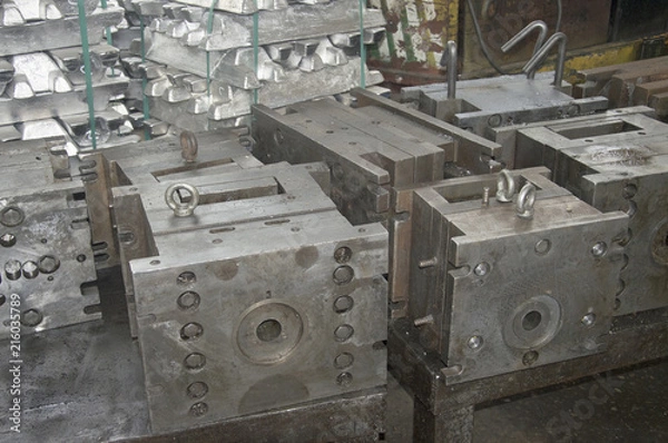 Fototapeta high precision aluminium part manufacturing by casting and machining