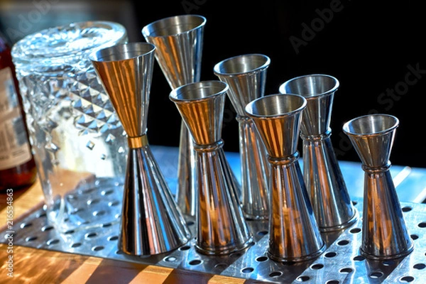 Obraz Jiggers  standing in a row