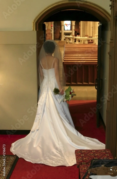 Obraz bride waiting to enter the church - soft focus