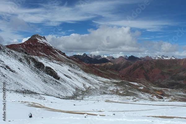 Obraz cerca a las nubes