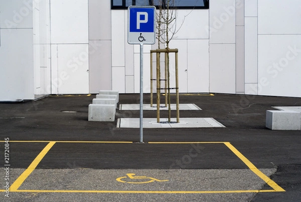 Fototapeta Behindertenparkplatz