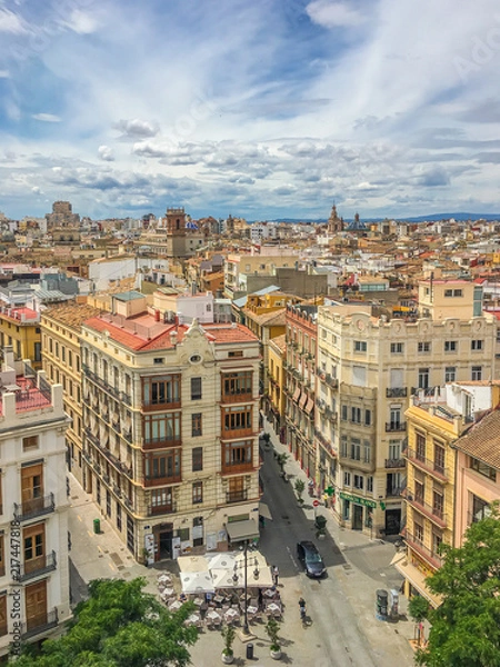Obraz cityscape with big building 