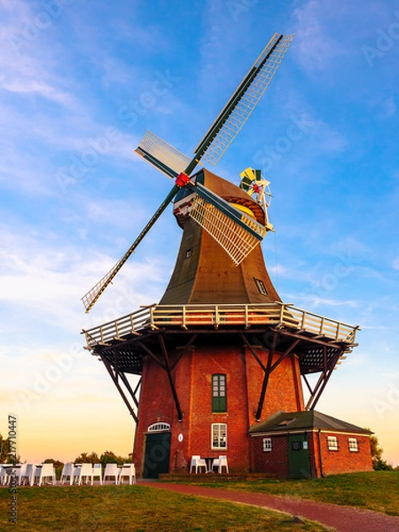 Obraz Greetsiel Mühle im Abendlicht