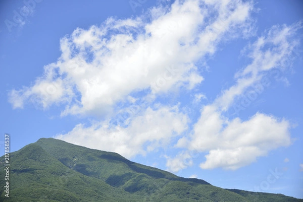 Fototapeta 磐梯山と青空