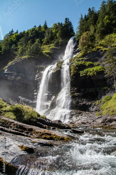 Fototapeta Cascade du Rouget à Sixt-Fer-à-Cheval