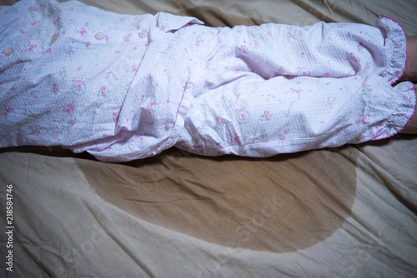 Obraz 子供のおねしょ