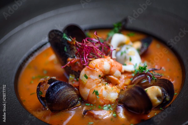 Obraz Delicious mediterranean seafood soup with mussels and prawns