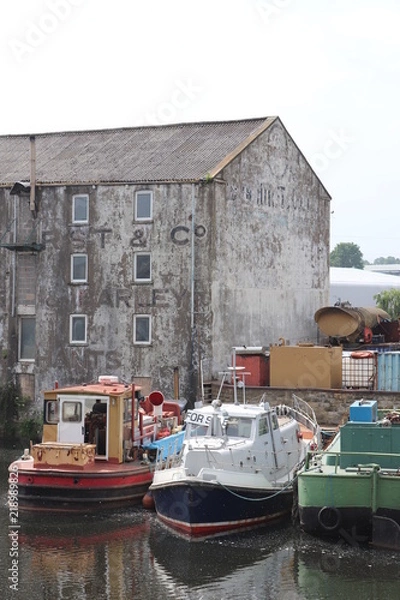 Obraz boats in the harbor