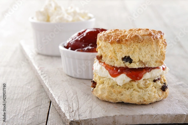 Obraz fresh baked scones