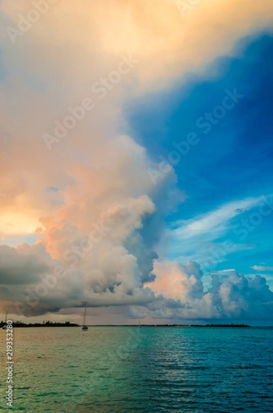Obraz Storm passes while sailing in the Bahamas