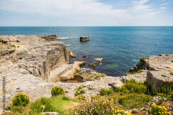 Fototapeta Jurassic Coast Line with Turquoise Sea on a Sunny Day.