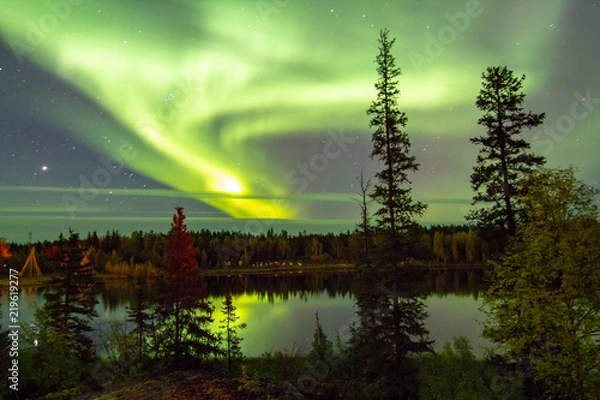 Fototapeta カナダ　イエローナイフ　オーロラ