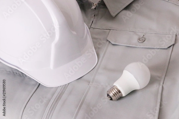 Fototapeta 作業着 ヘルメット 電気工事