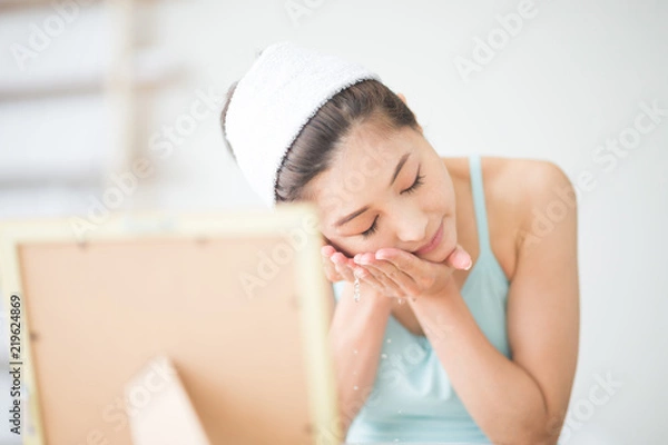 Fototapeta 洗顔・女性