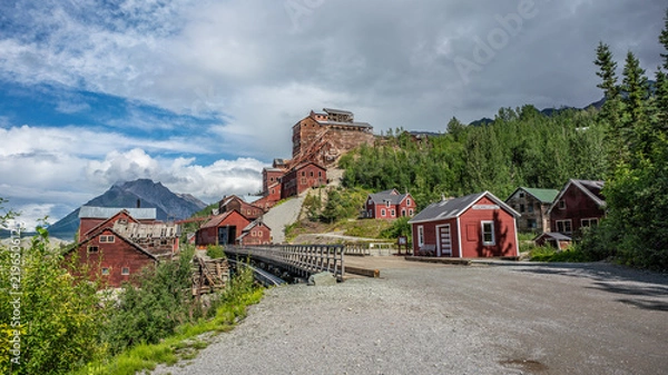 Obraz Kennecott abandoned copper mining camp view