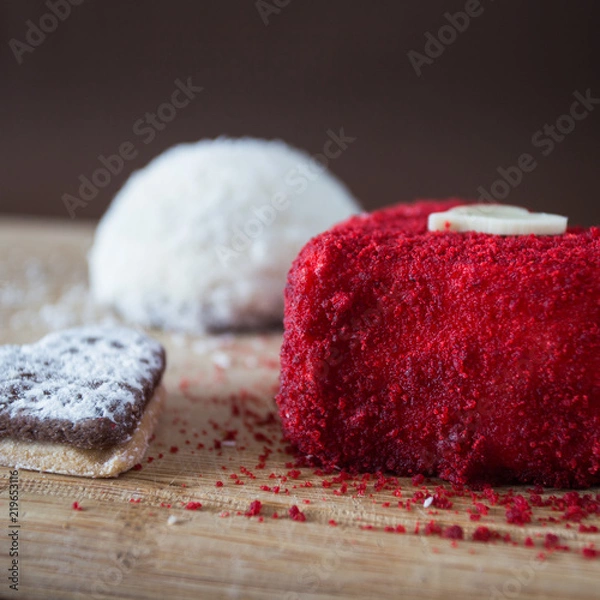 Obraz Red white delicious cake