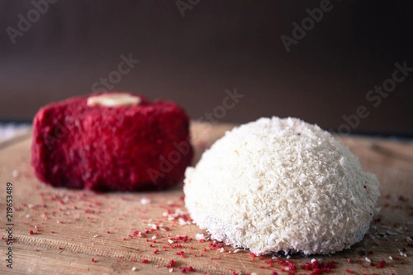 Obraz Red white delicious cake