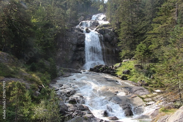Fototapeta Vue cascade du pont d'Espagne à Cauterets montagne randonnée