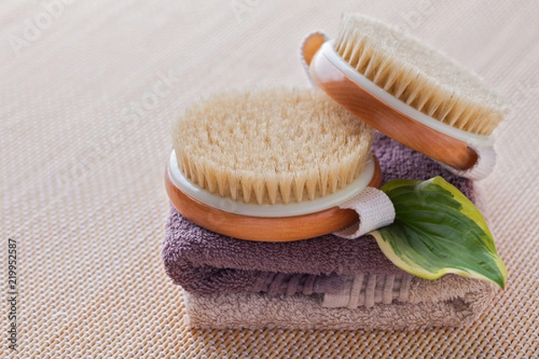 Obraz szczotka do masażu ciała na sucho
