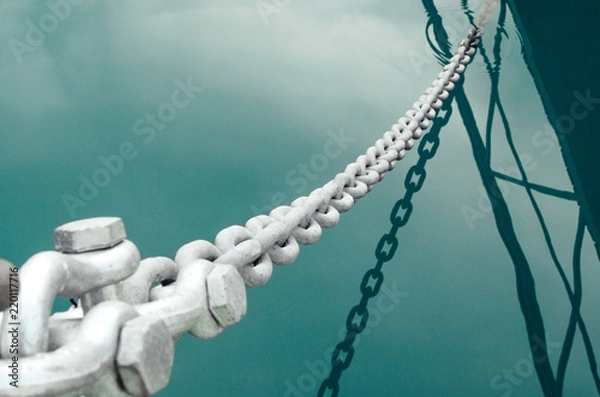 Obraz The chain. Beautiful background. Seascape.