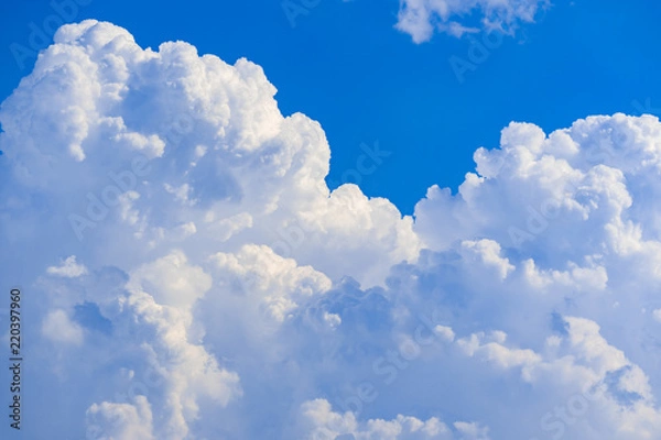 Obraz 湧き上がる入道雲　夏の風物詩