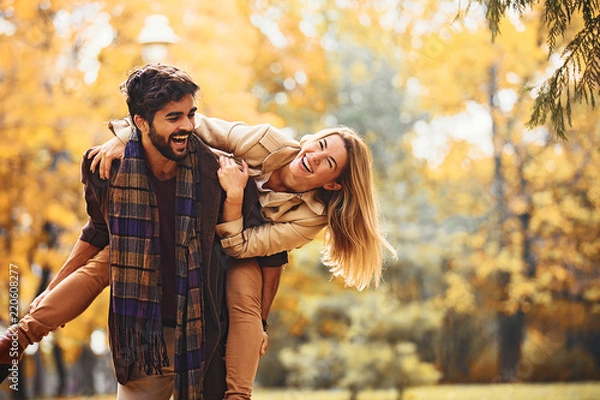 Obraz Couple enjoying fall