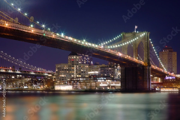 Obraz Manhattan Bridge and Brooklyn Skyline at night