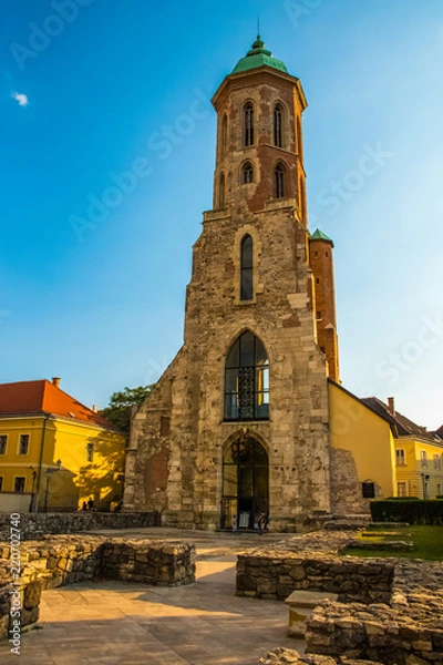Obraz View of Mary Magdalene Church in the Castle District of Buda, Budapest in Hungary