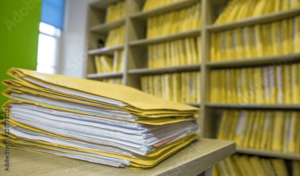 Fototapeta files in office