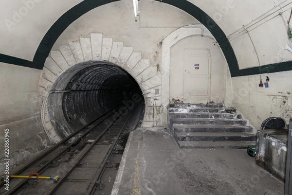 Obraz Abandoned Platform (Aldwych) 