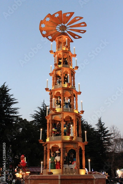 Fototapeta クリスマスピラミッド