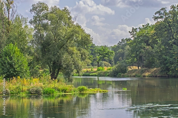Fototapeta Rzeka o poranku.