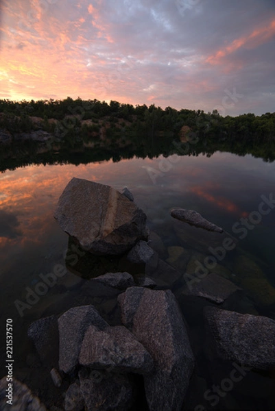 Fototapeta Закат в каменном карьере