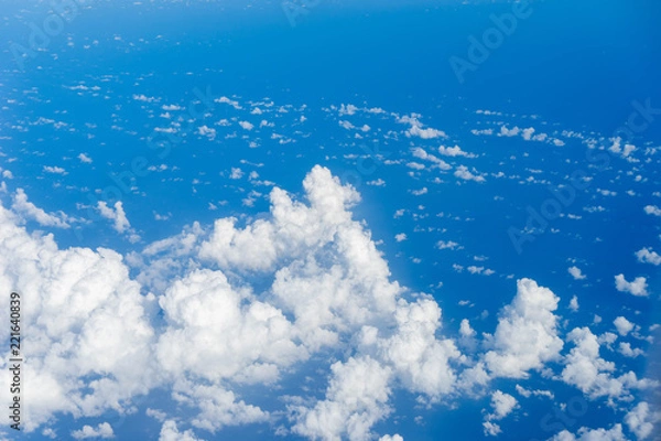 Fototapeta clouds ar below