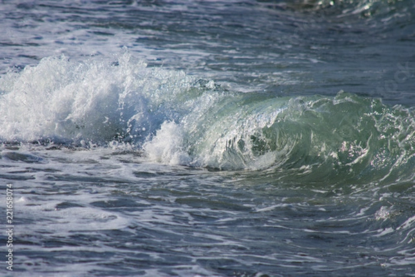 Fototapeta waves on the beach