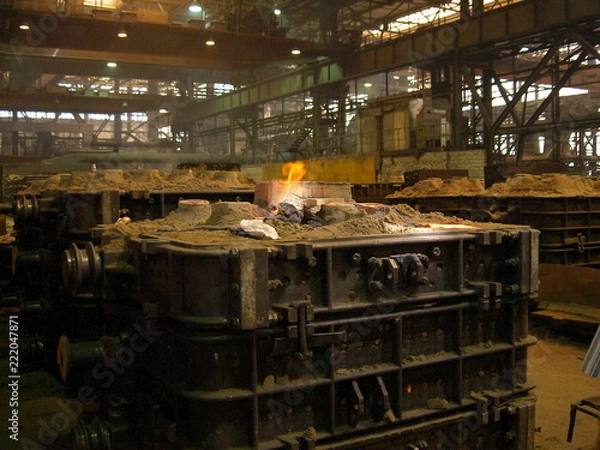 Fototapeta Mold in foundry after casting metal - image