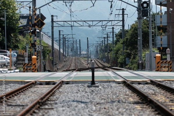 Obraz 線路は続く