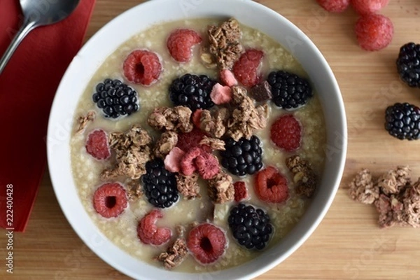 Obraz yogurt with berries