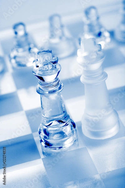 Obraz glass chess pieces with blue light
