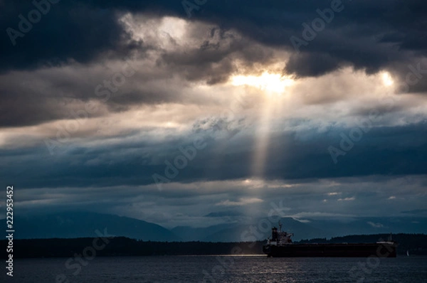 Obraz clouds over ocean