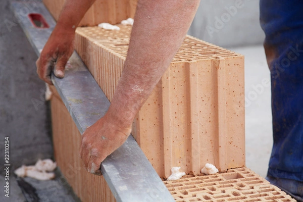 Obraz Plan Ziegel wird mit Dry-Fix geklebt