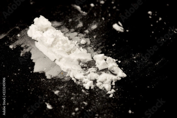 Obraz Cocaine powder on a black background
