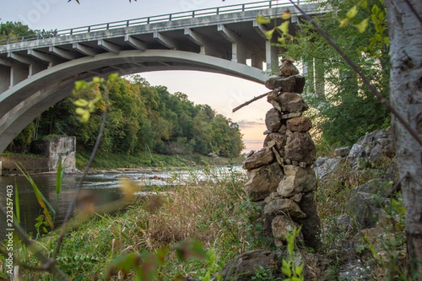 Obraz Bridge  and river 