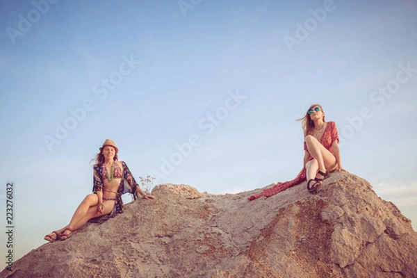 Obraz Travelers on the rocks