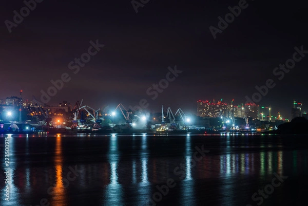 Fototapeta Night view of the port and the city