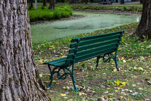 Fototapeta Bench in a park