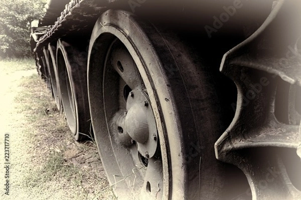 Obraz wheel of a tank