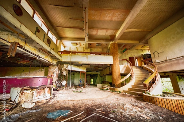 Fototapeta 荒廃廃虚