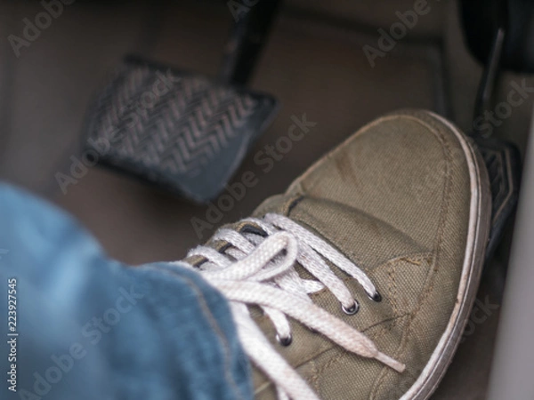 Obraz step on the accelerator