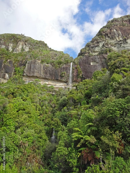 Obraz waterfall in rocks